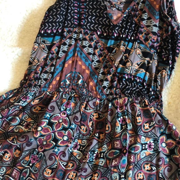 patterned romper - Picture 7 of 8